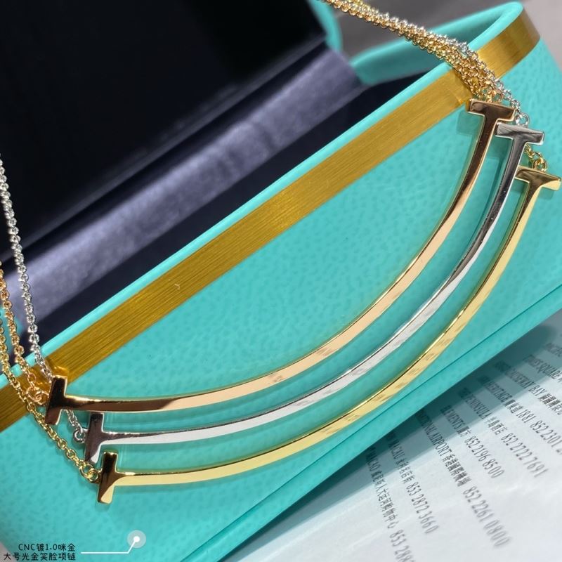 T*f*ny necklaces